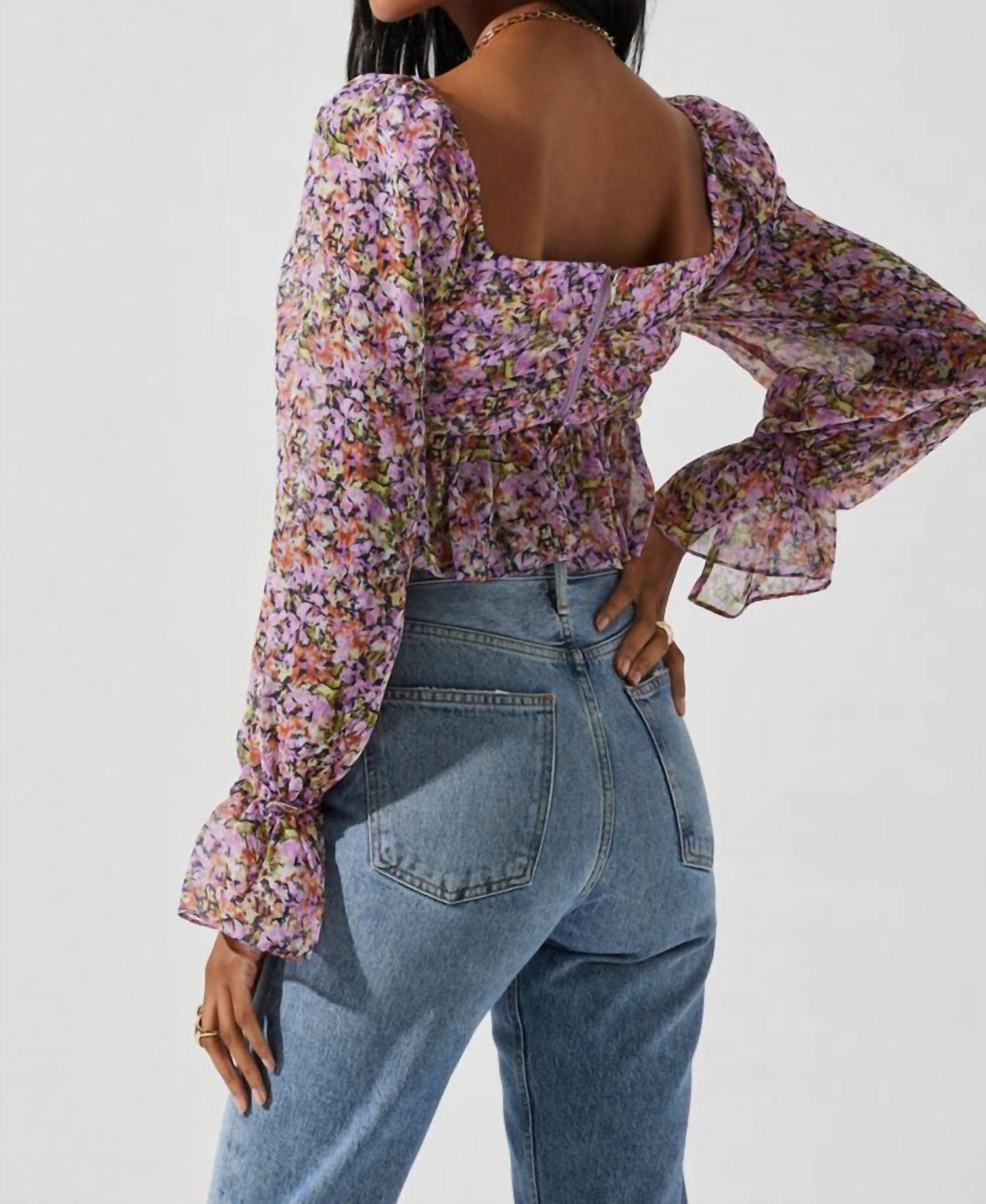 Astr - Luann Long Puff Sleeve Top