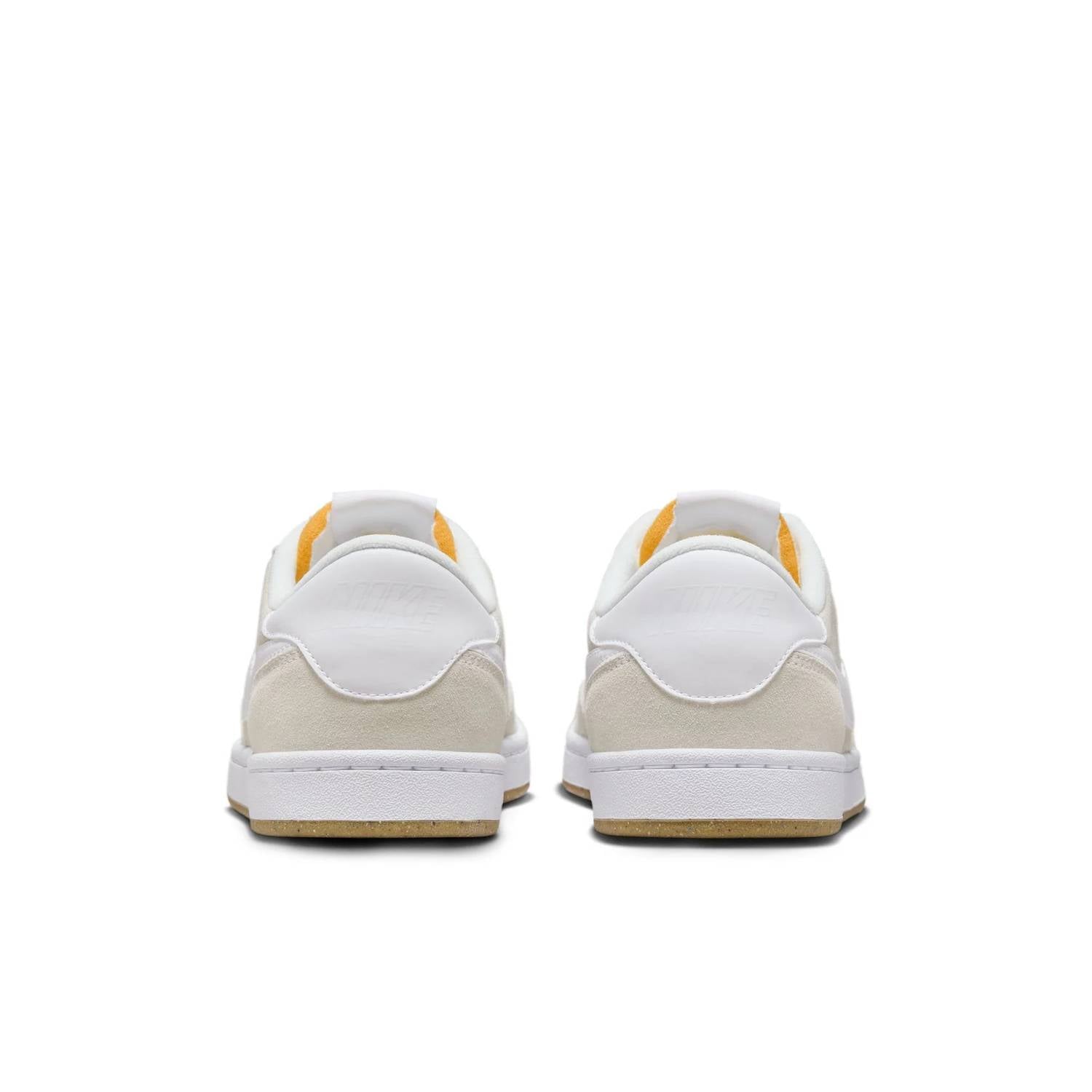 Nike - Men's Fc Classic Suede Skate Shoes