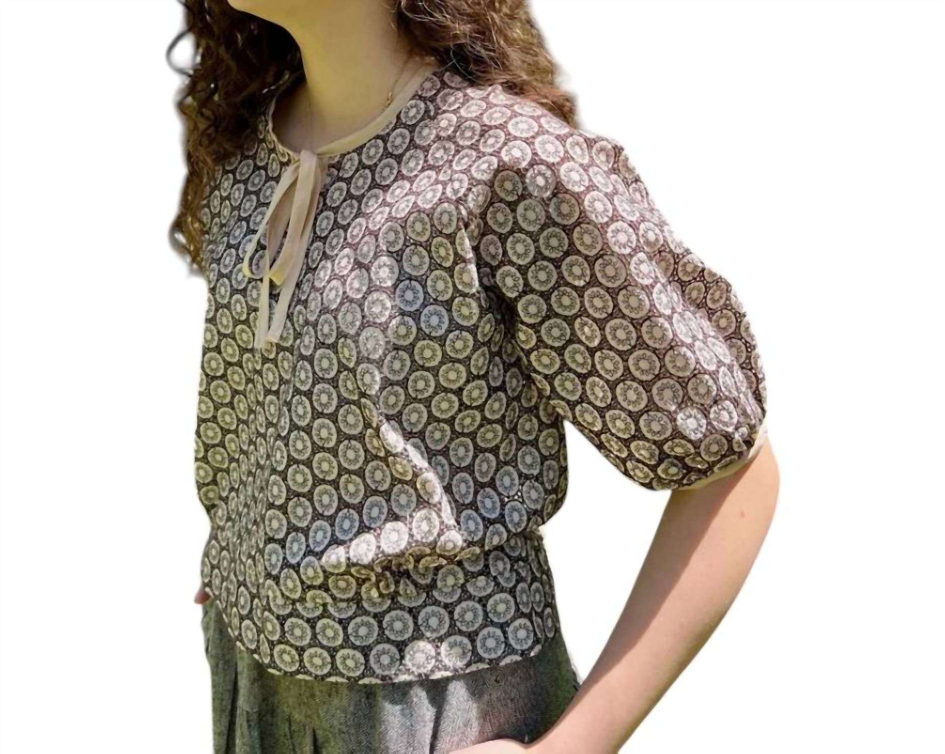 Modaspia - Puffy Raglan Sleeve Blouse With Silk Tie