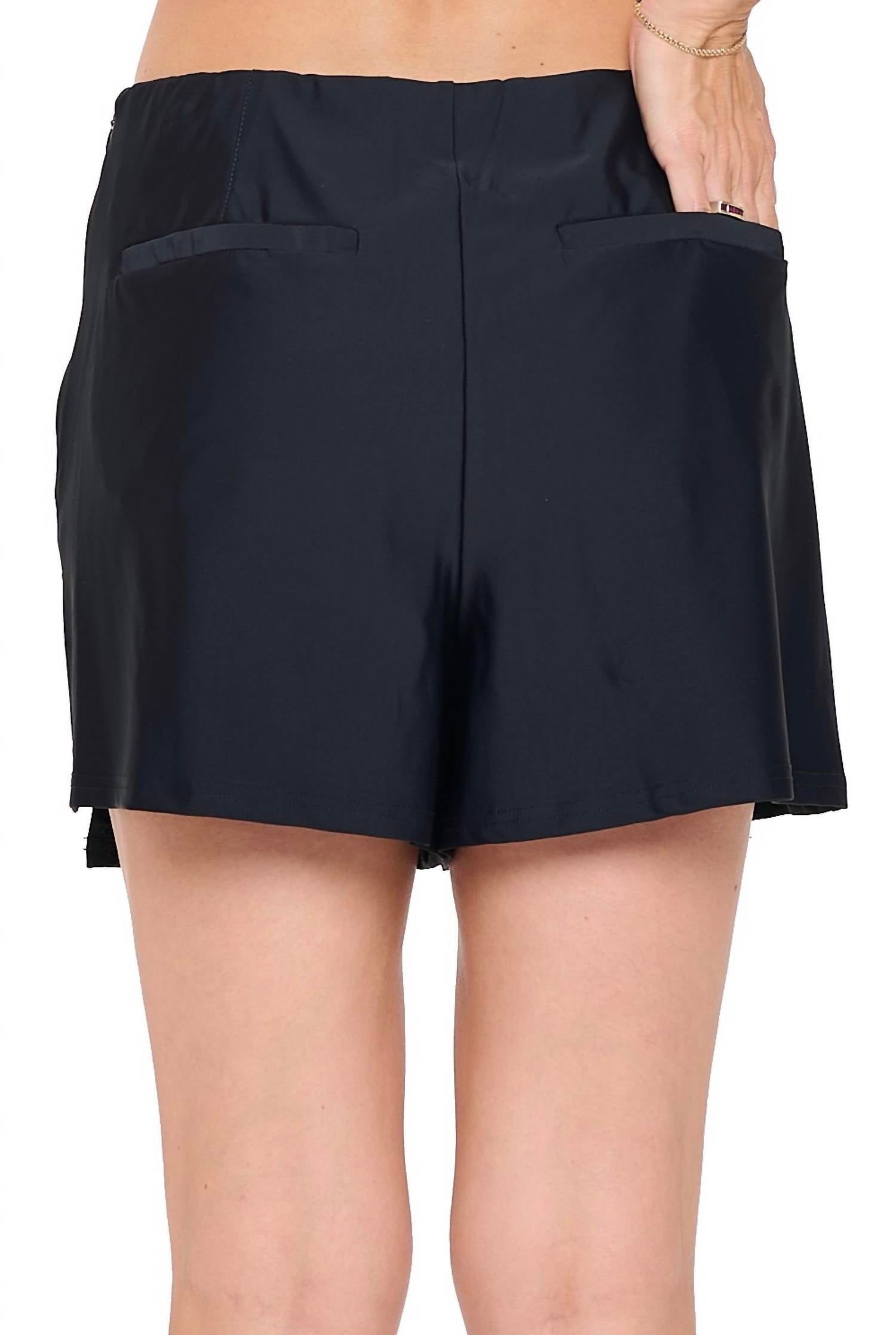 Aryeh - Skirted Solid Short