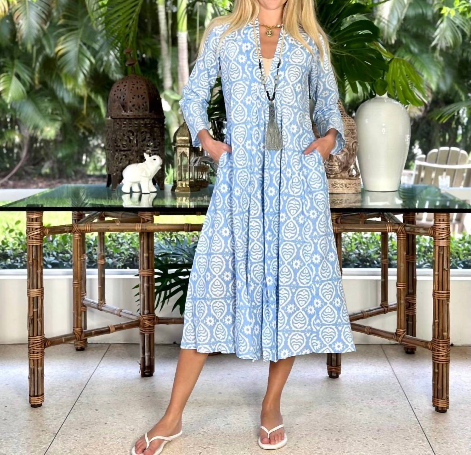 Just Darviny - Karolina V-neck Midi Dress