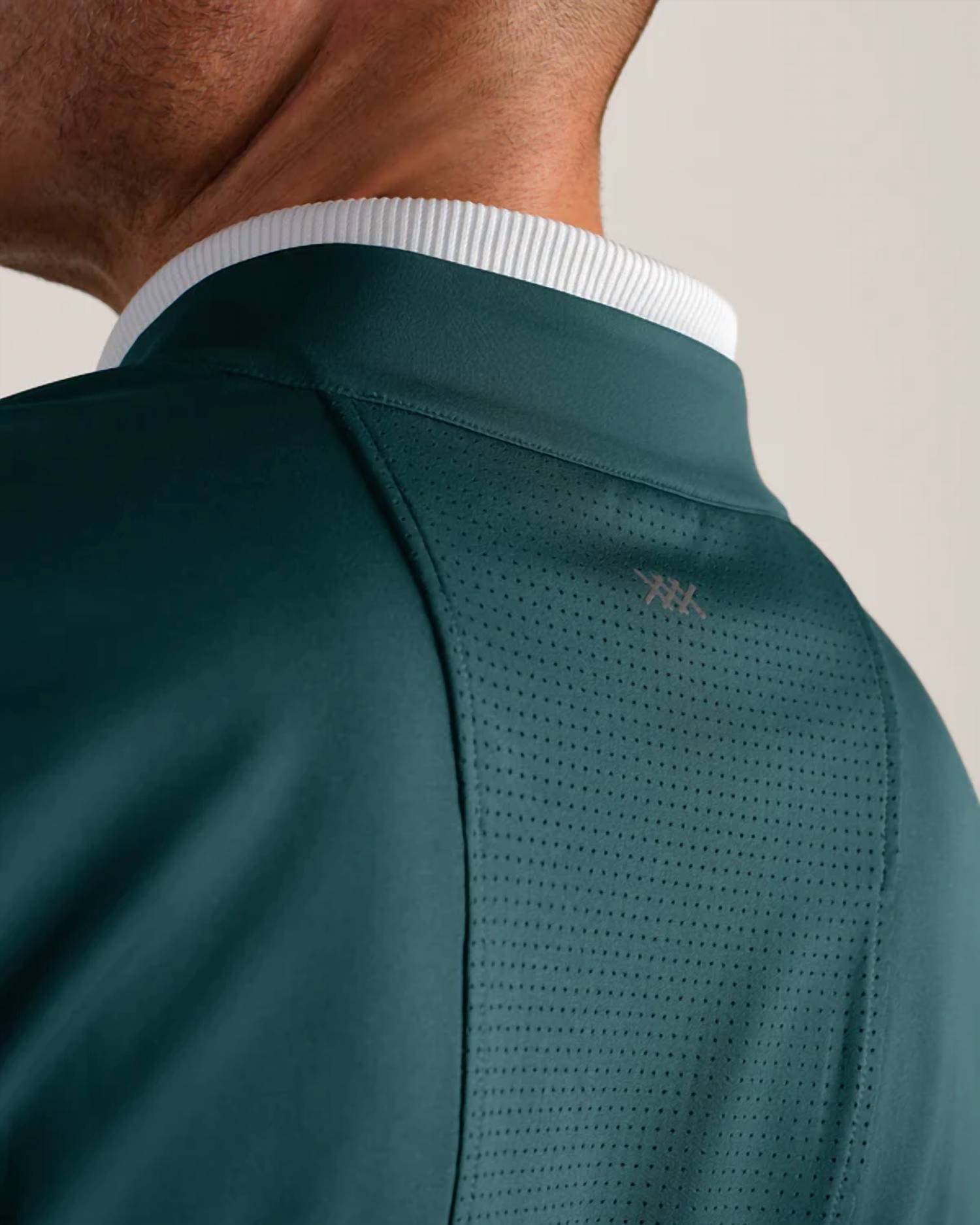 Rhone - Air Tech 1/4 Zip Pullover