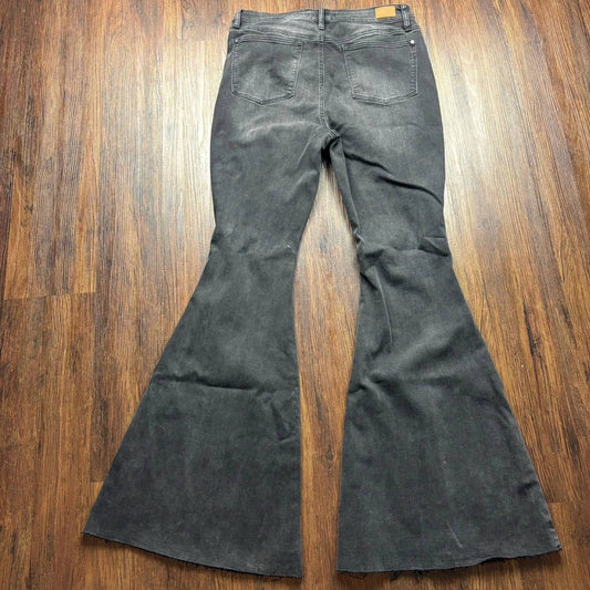 Judy Blue - Women's High Waist Super Flare Jeans