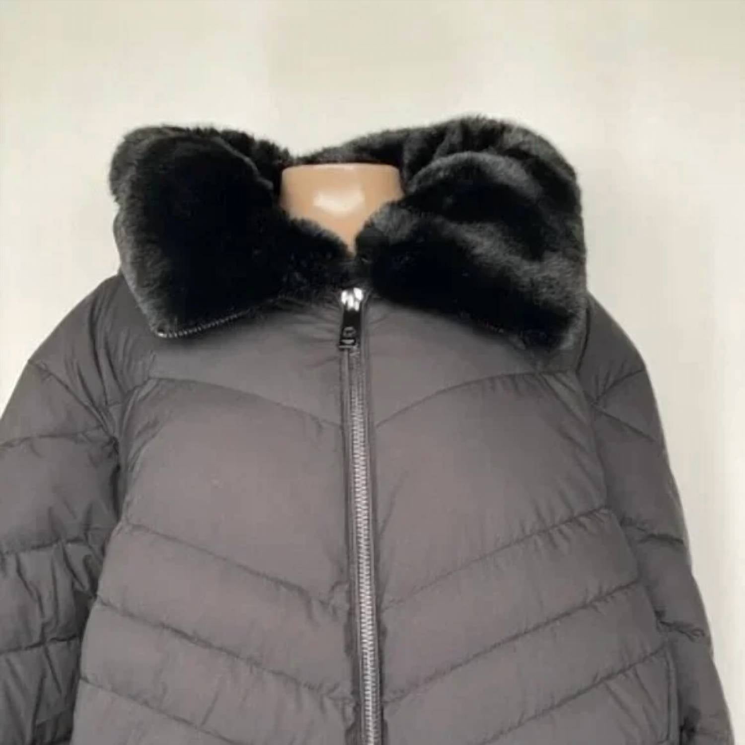 Michael Kors - Women's Faux Fur Trim Hooded Puffer Full Zip Coat