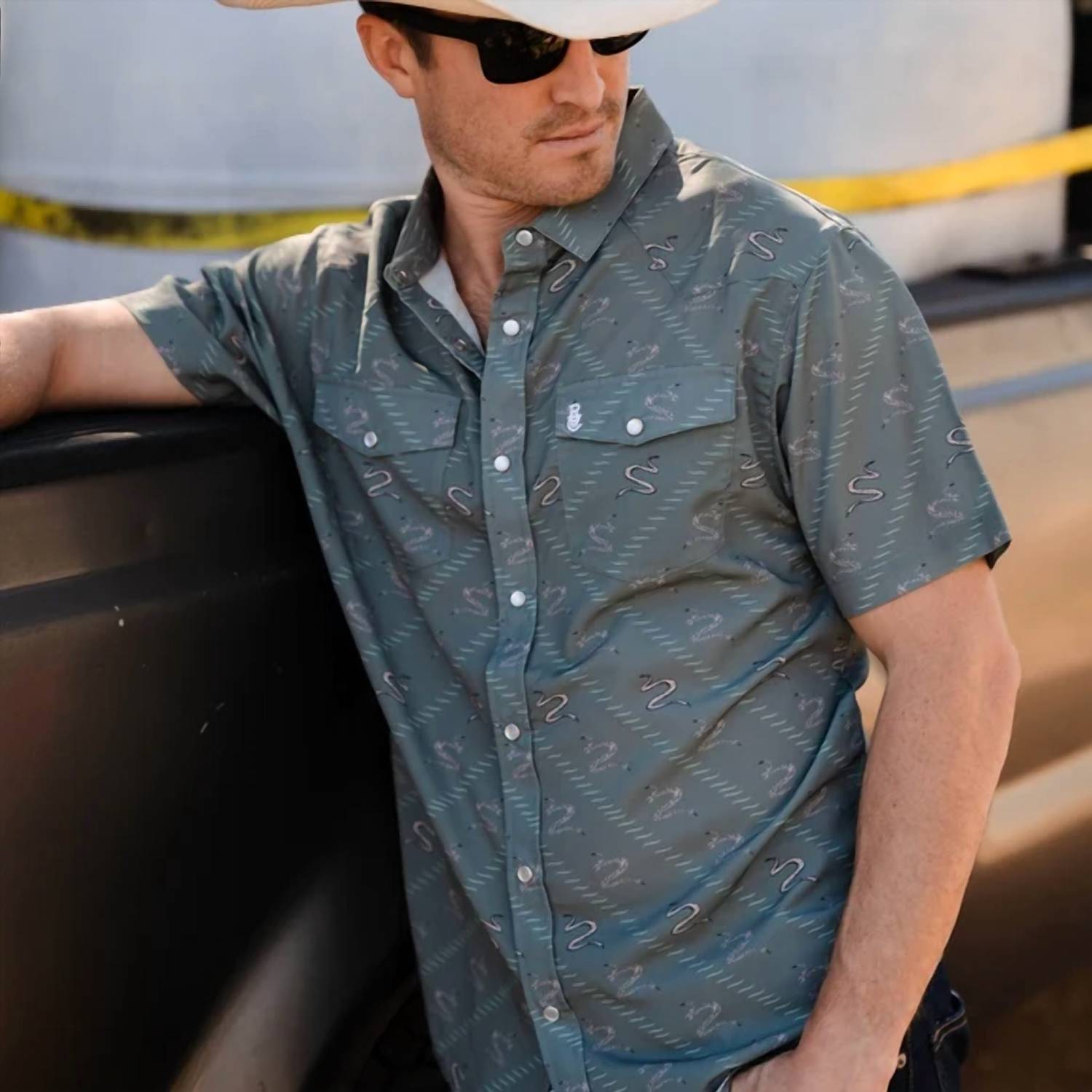 Raised By Coyotes - Men's Sidewinder Pearl Snap Shirt