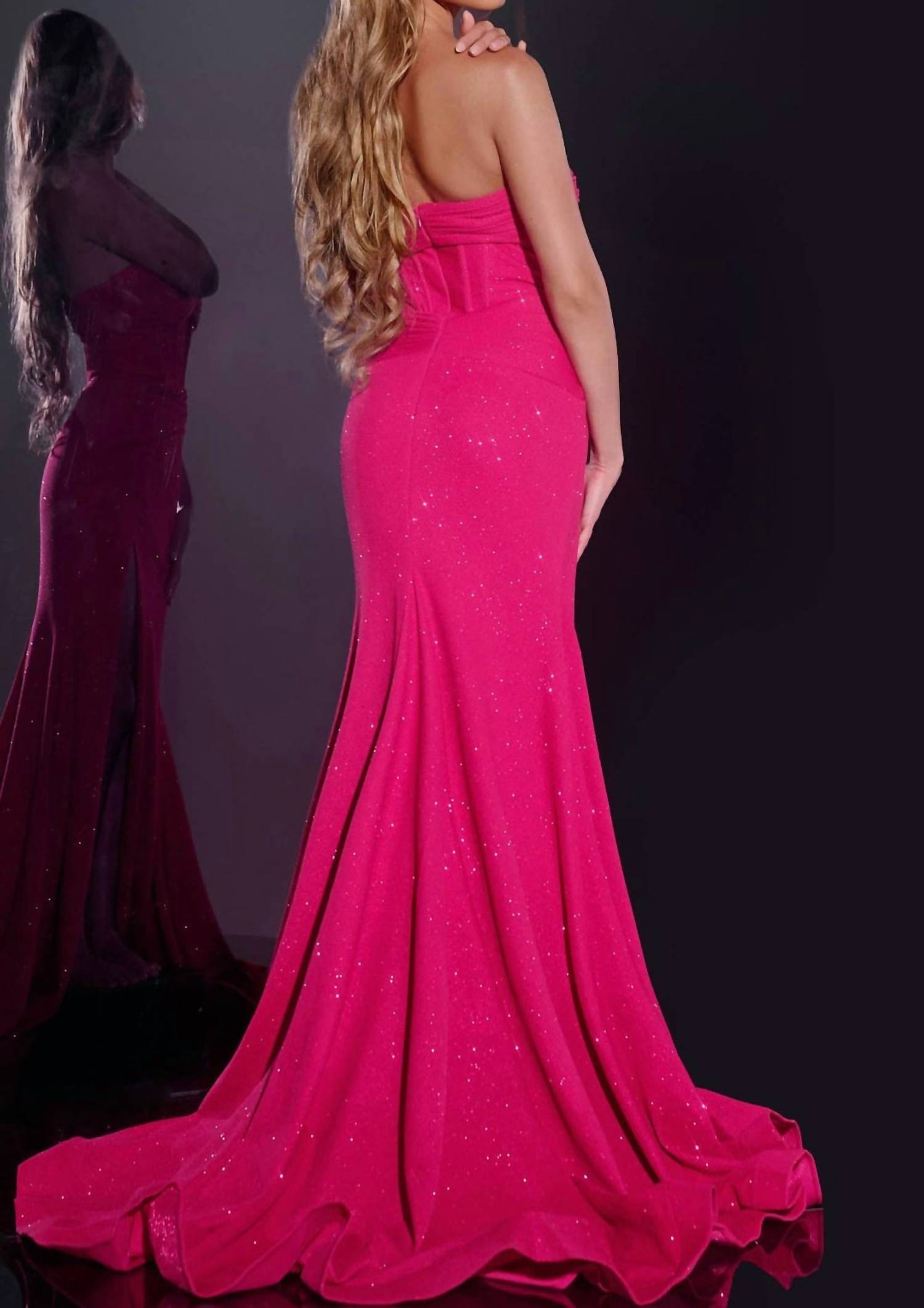 Jovani - Strapless Gown