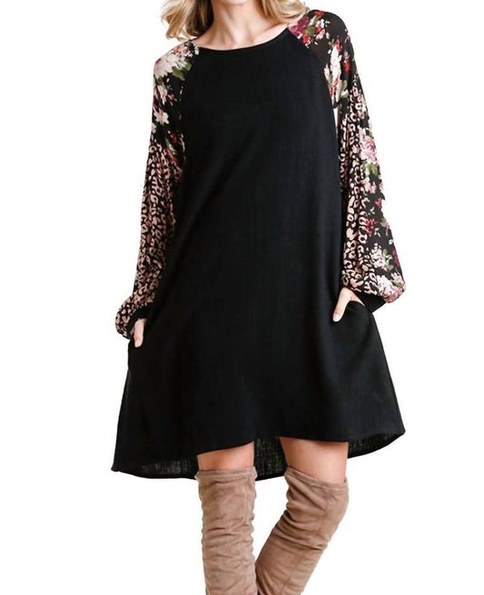 Umgee - Floral & Animal Pocket Dress