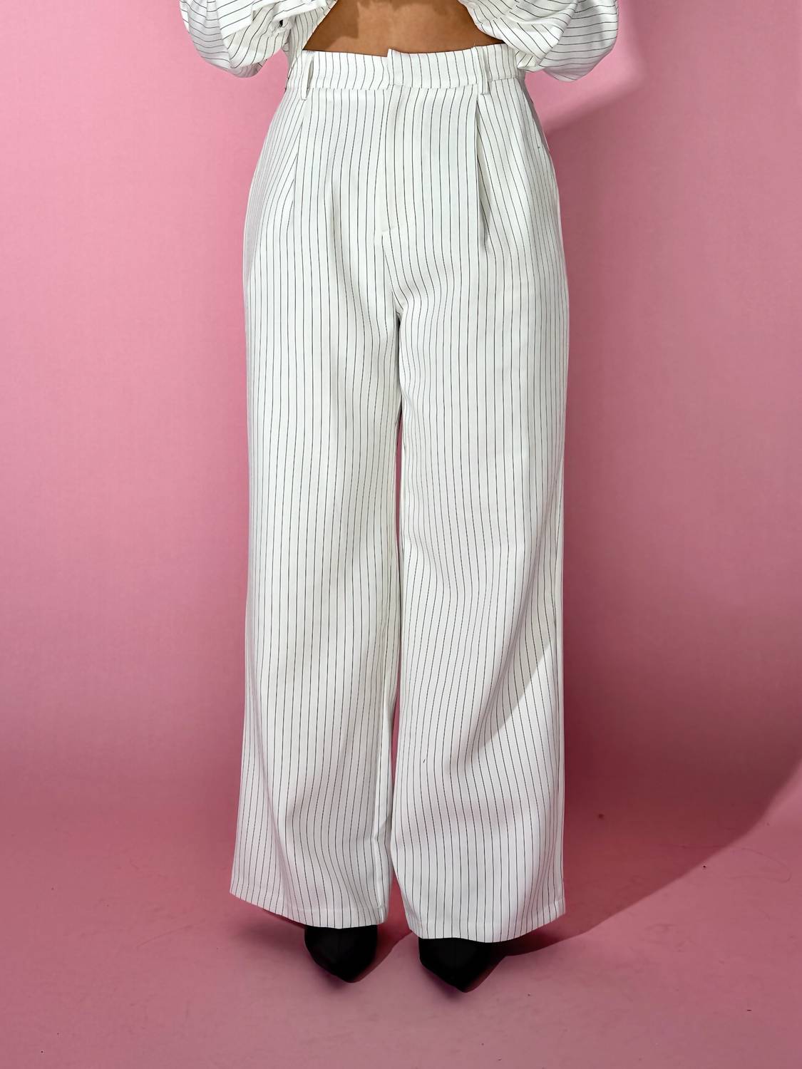 Q2 - Women's Pinstripe Wide Leg Pants
