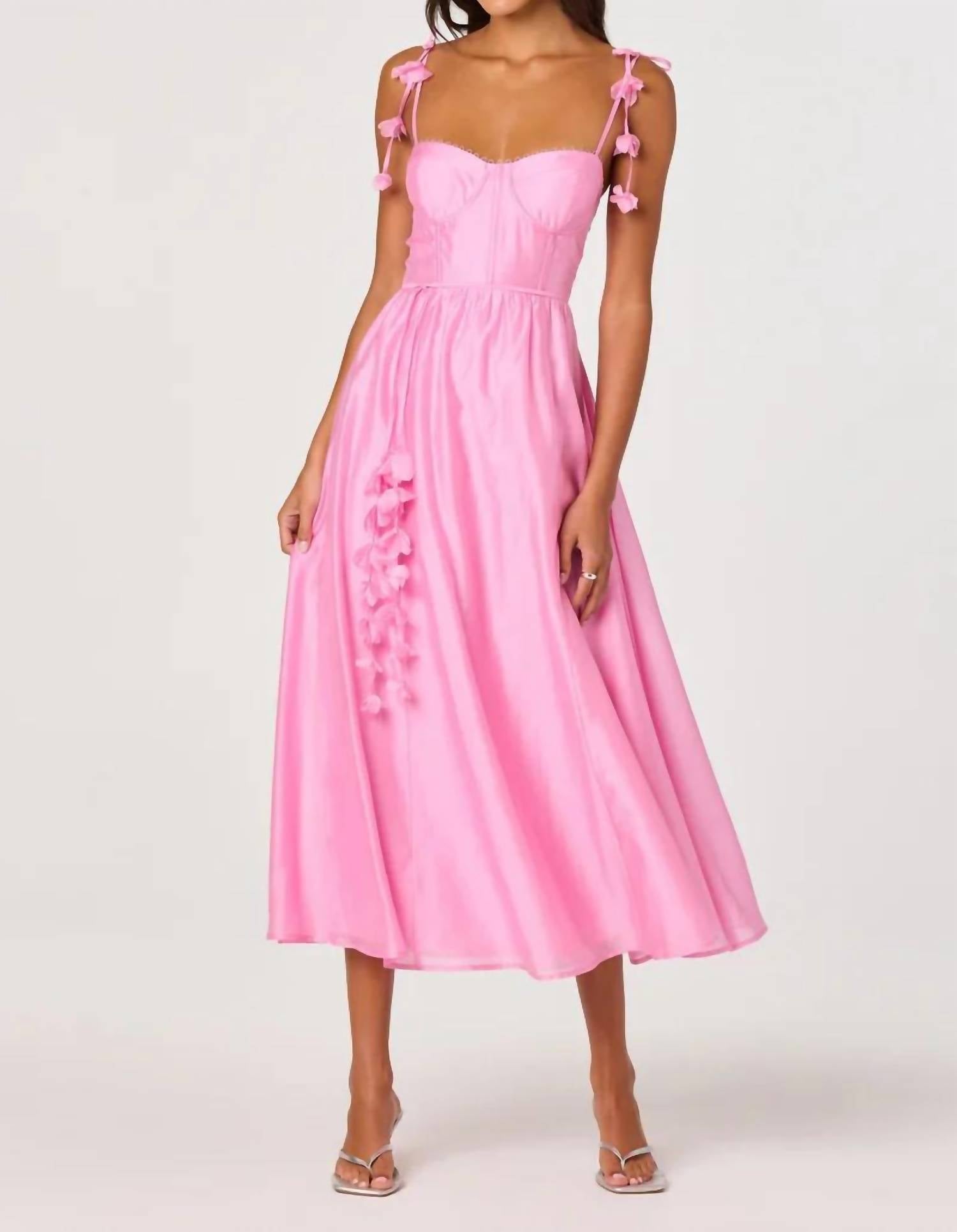 Astr - Women's Halcyon Flower Appliqué Midi Dress