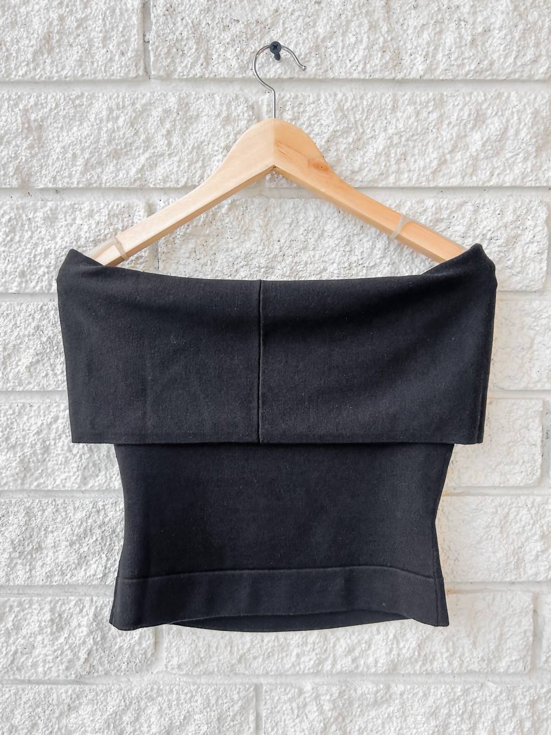 Simkhai - Callahan Off Shoulder Top