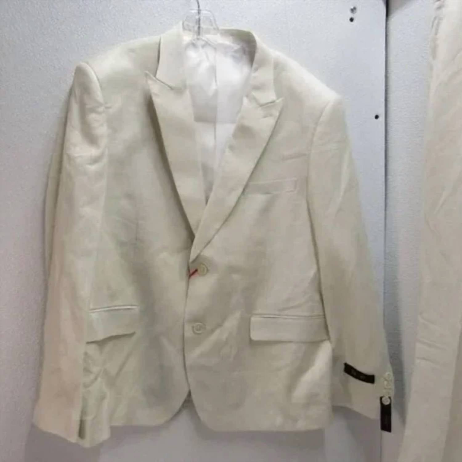 Tazzio - Smooth Twill Suit Jacket And Pant Set