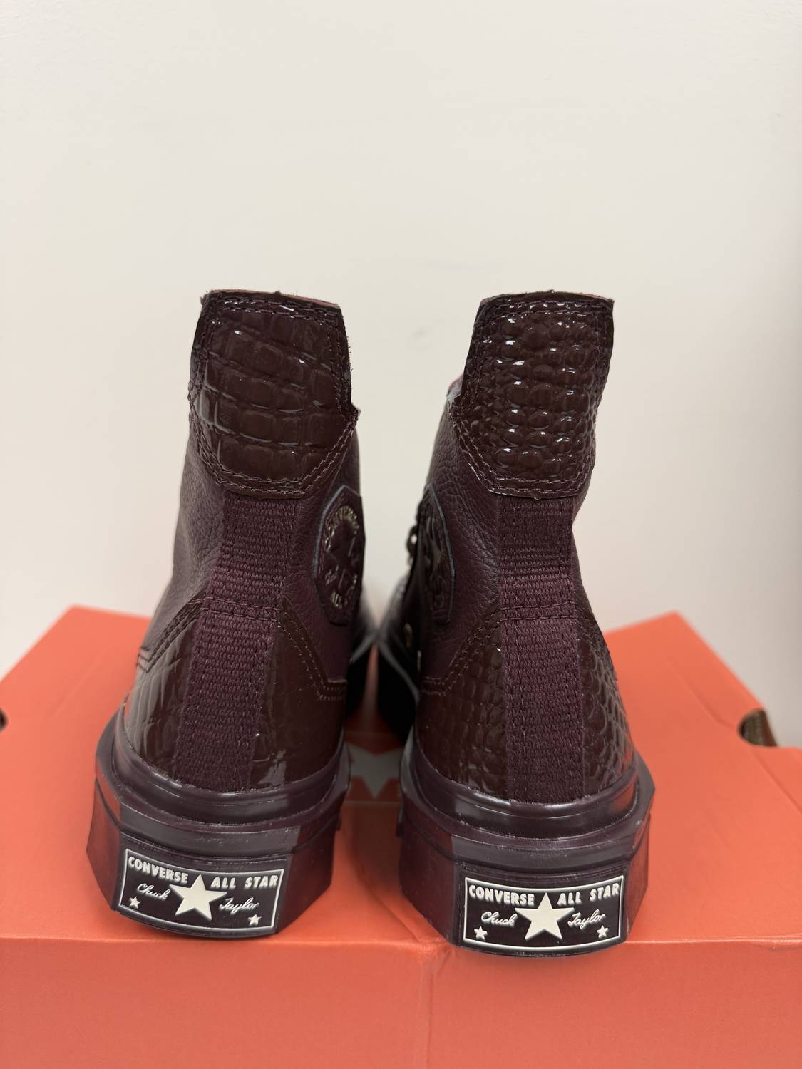 Converse - Women's Chuck 70 De Luxe Squared Hi Boots