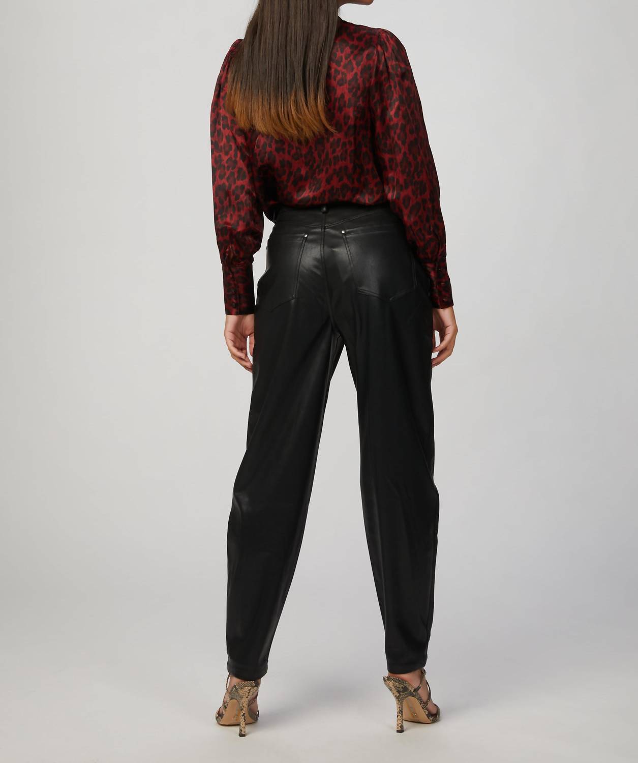 LEOPARD BUTTON DOWN