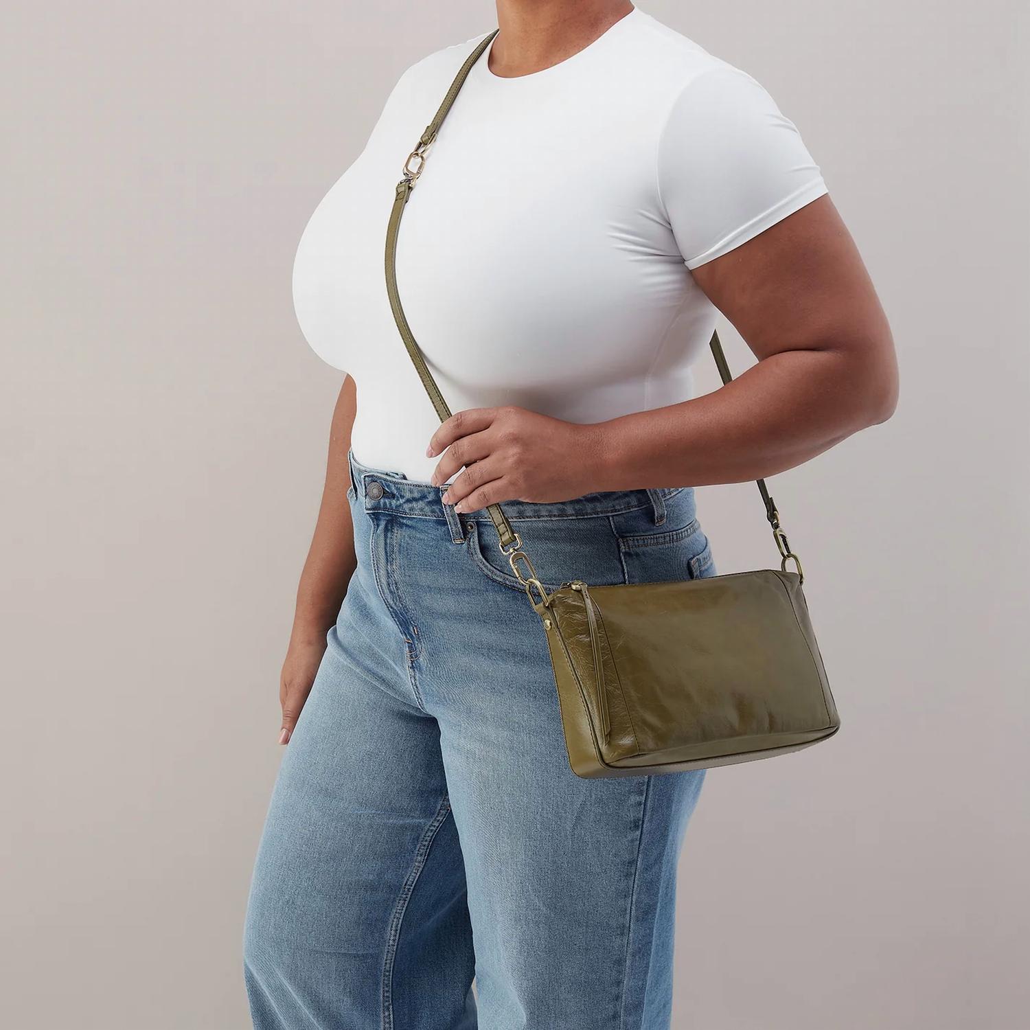 Hobo - Women's Darcy Carry-all Crossbody Bag