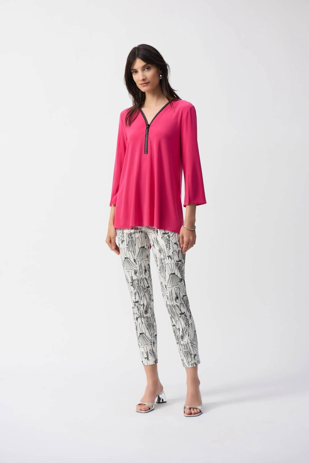 Joseph Ribkoff - Sketch Print Slim Cropped Pants