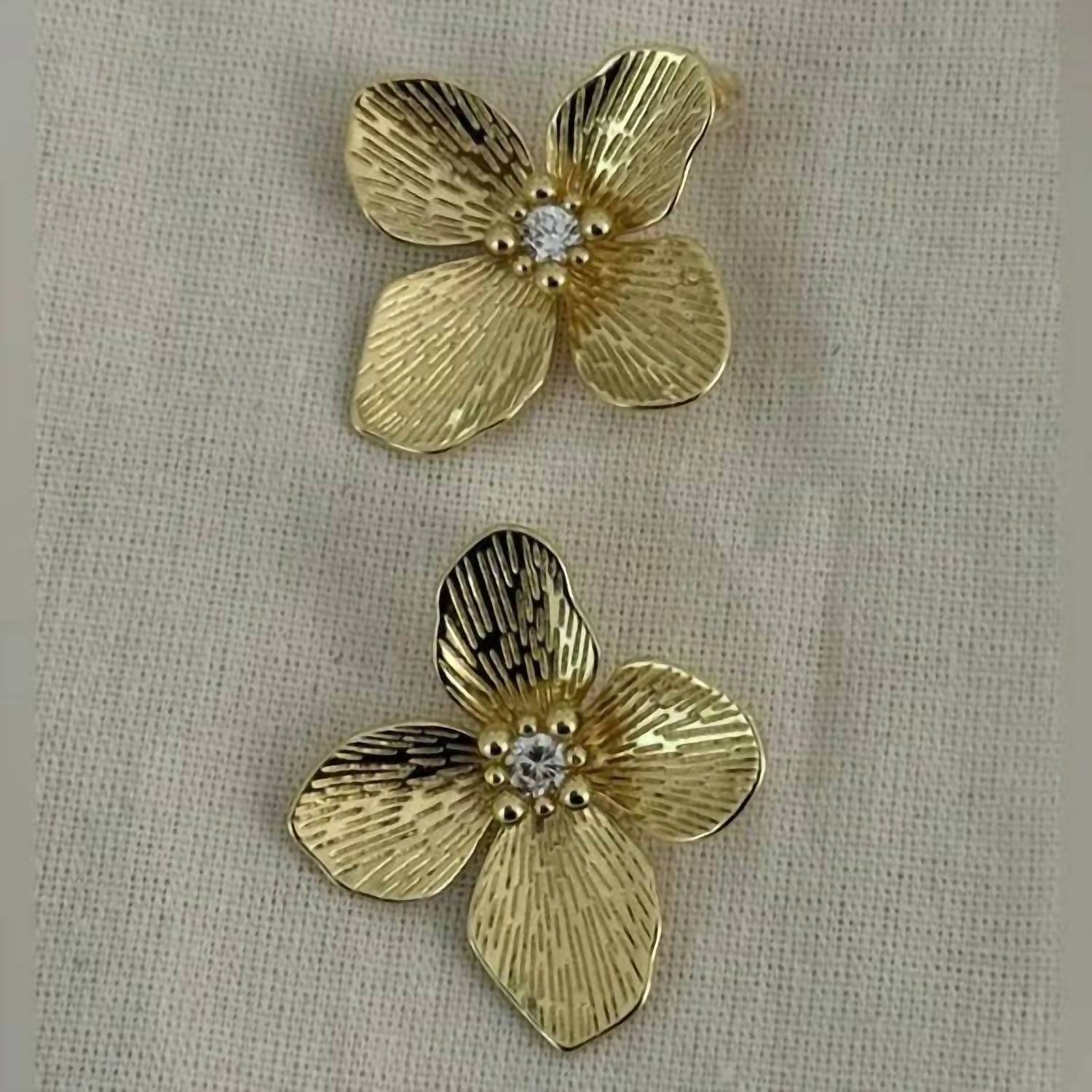 Tramps+Thieves - Women's Shoshi Earrings