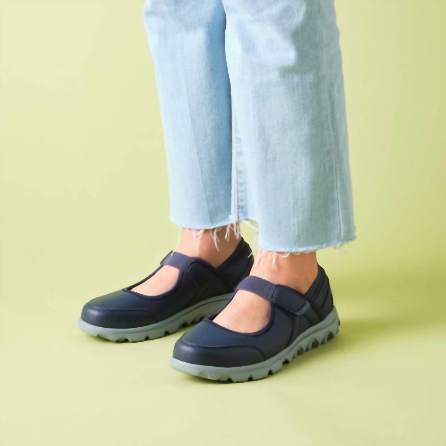 PROPET Women's Onalee Mary Jane Shoes in navy - women's flats - view 5