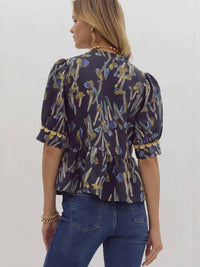 Entro - Scalloped Detail Printed Top