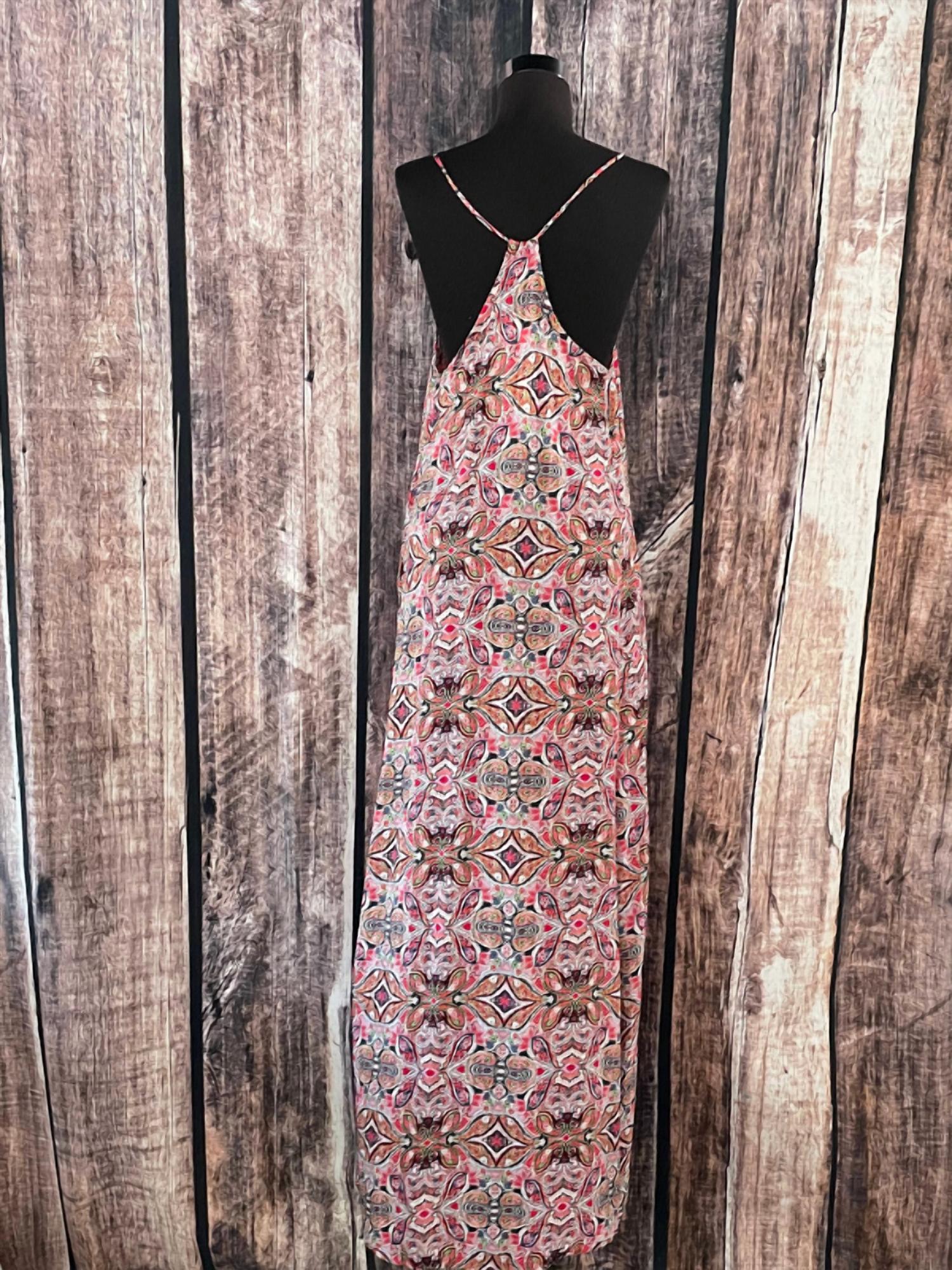 Rayon T Back Maxi Resort Wear Dress With Front Pockets