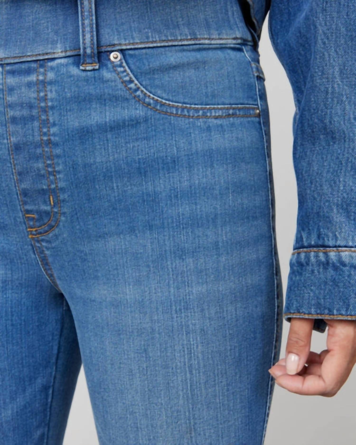 Spanx - High Rise Flare Jeans - Plus