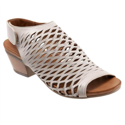 Bueno - Women's Lacey Sandal