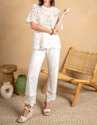 Paparazzi - Unlined Embroidered Mesh Pull-over Top