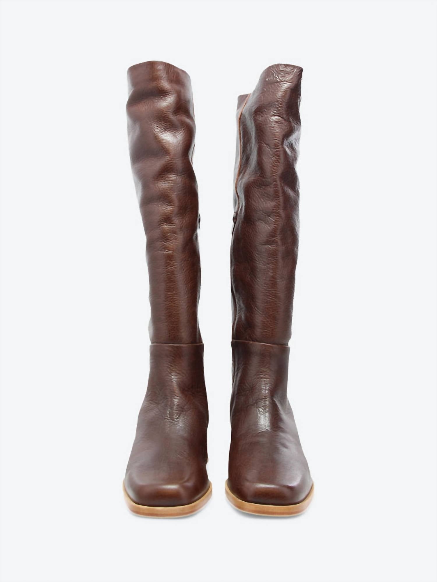 COCLICO Women's Alto Knee High Boot in traviata castagno - women's shoe - detail view