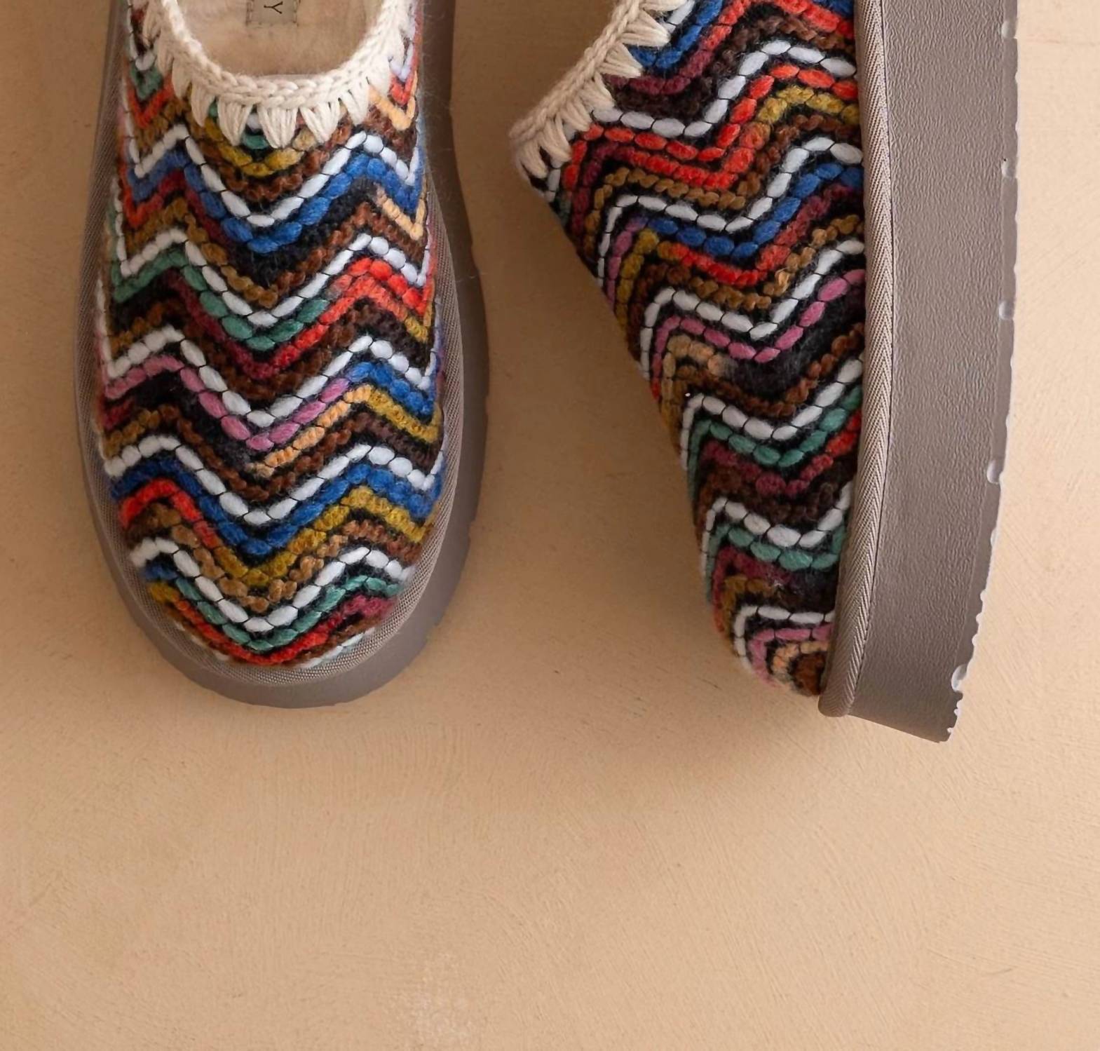 Oasis Society - Women's Brandi Platform Cozy Mule Slippers