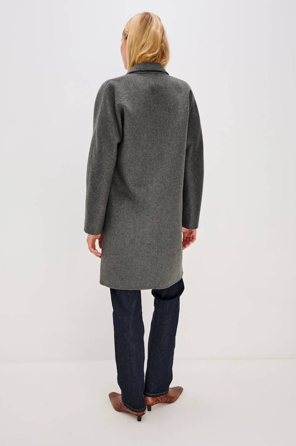 Rails - Everest Coat