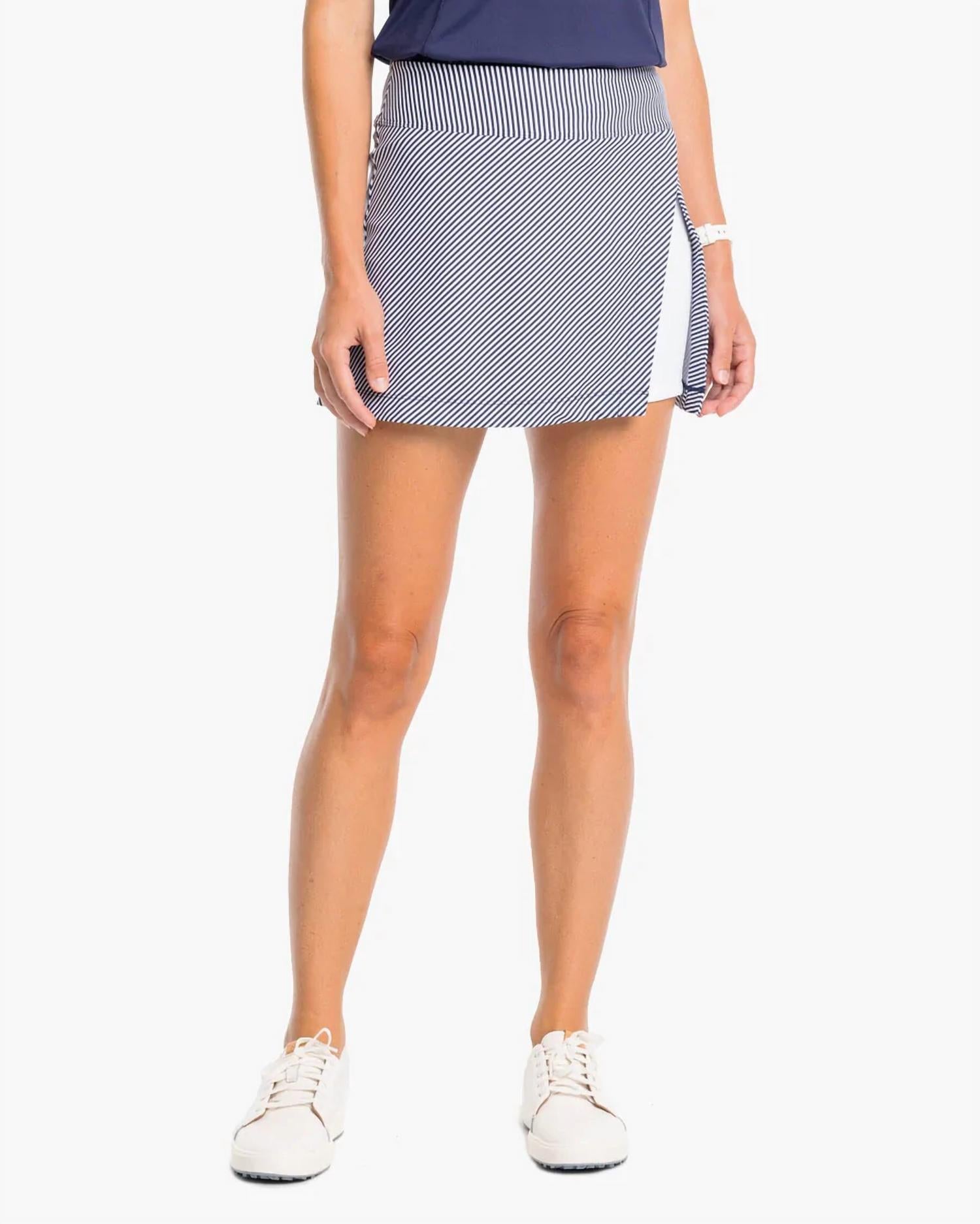 Southern Tide - Women's Aveiro Skip Stripe Performance Skort