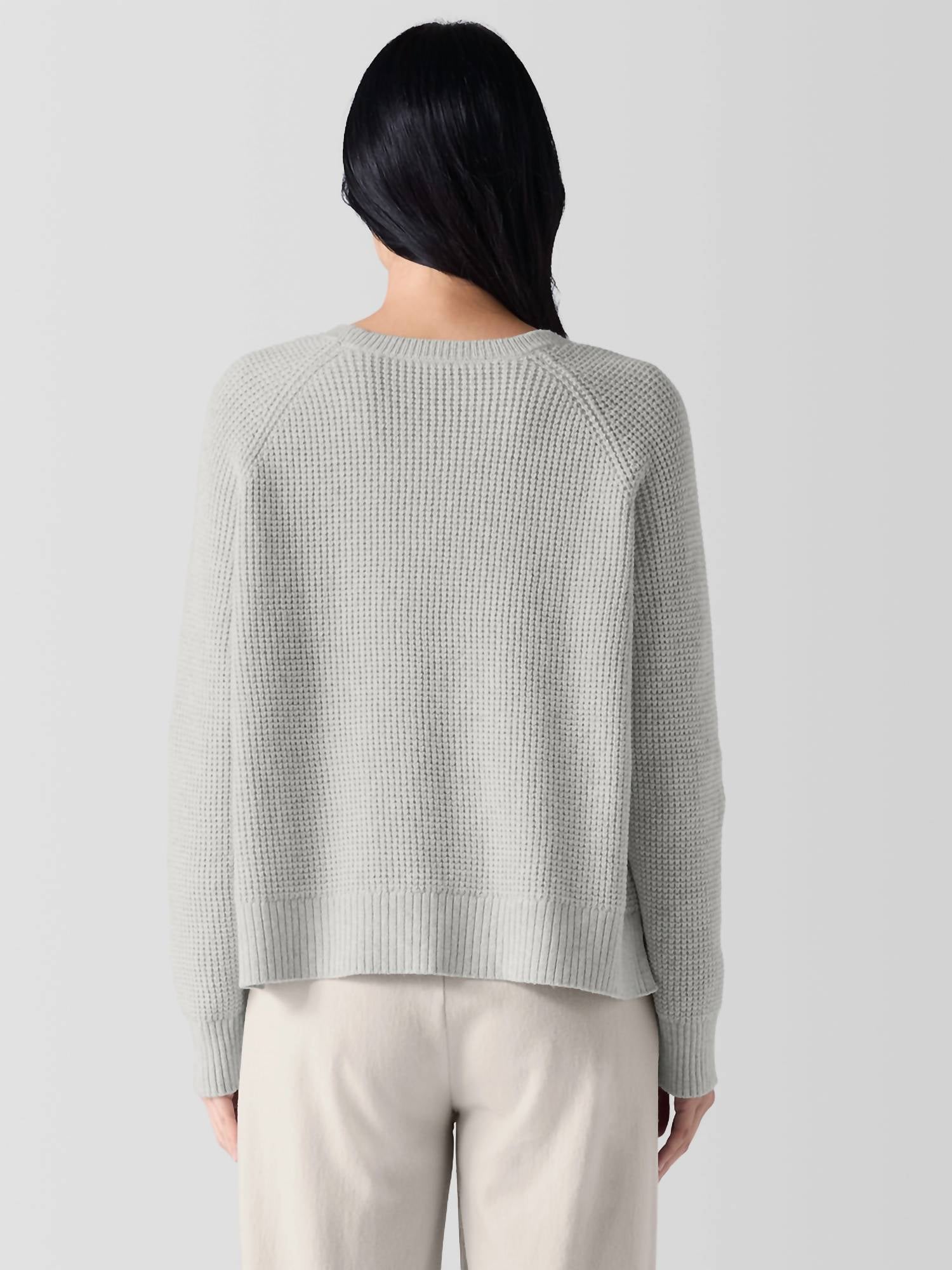 Eileen Fisher - Eilee Raglan Sleeve Crew Neck Sweater - clothing - cotton - blend - crew
