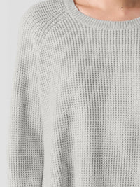 Eileen Fisher - Eilee Raglan Sleeve Crew Neck Sweater - clothing - cotton - blend - crew