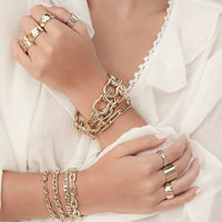 Eklexic - Women's 9.5mm Hammered Ring
