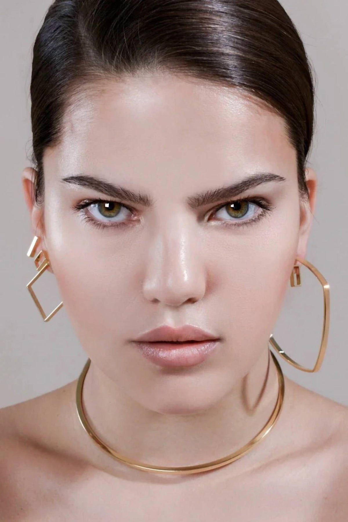 Eklexic - Women's Square Shaped Hoop Earrings