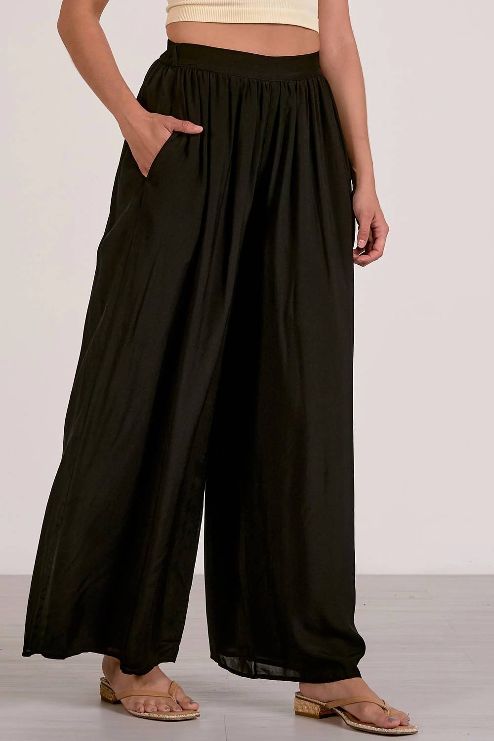 Elan - Flowy Wide Leg Pant