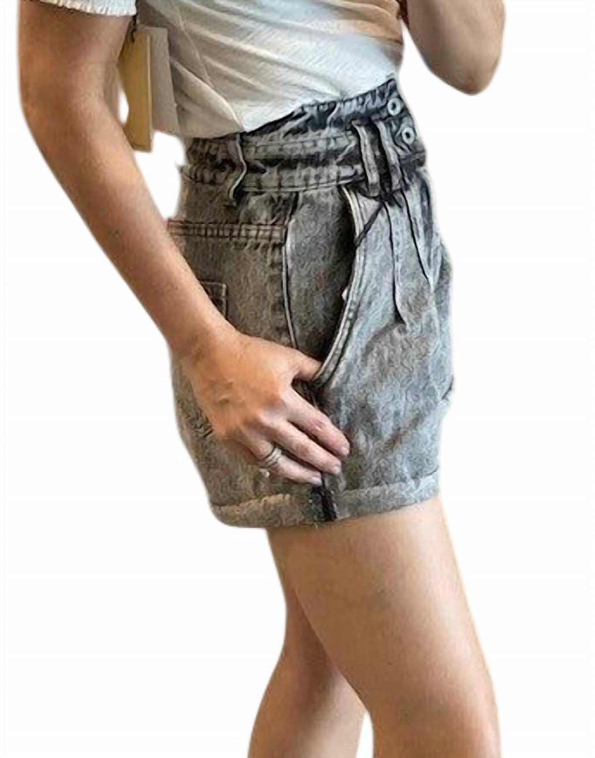 Elan - High Waisted Shorts
