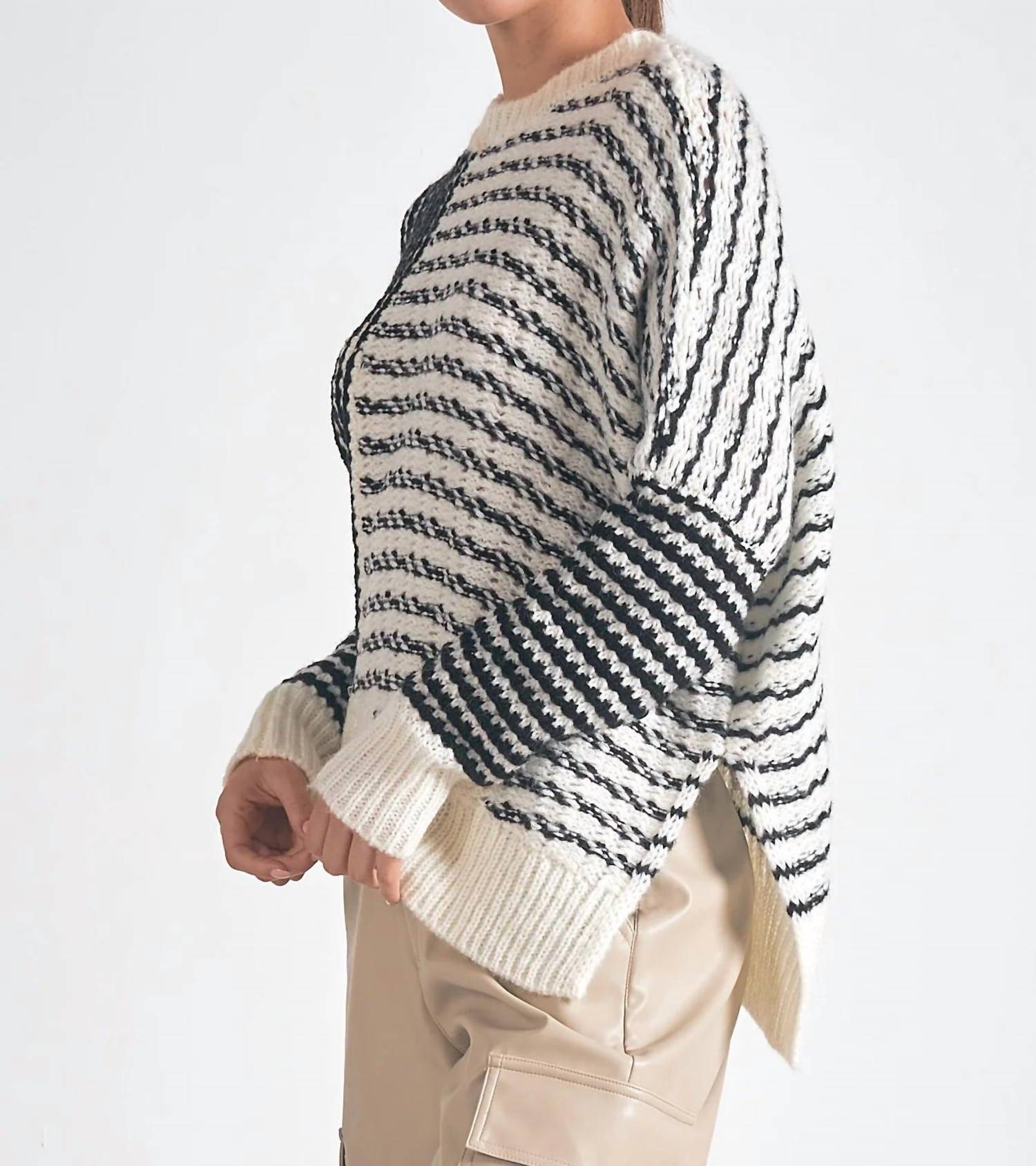 Elan - Mara Round Neck Sweater - acrylic - black - clothing