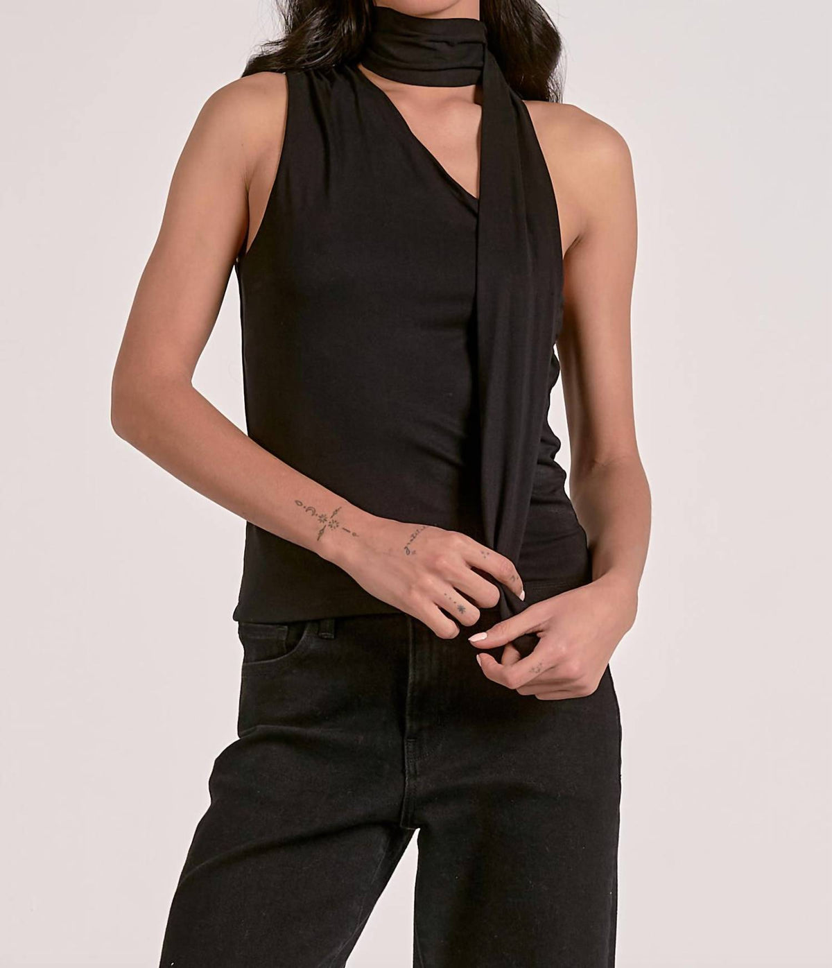 Elan - Nicolas One Shoulder Sleeveless Wrap Top