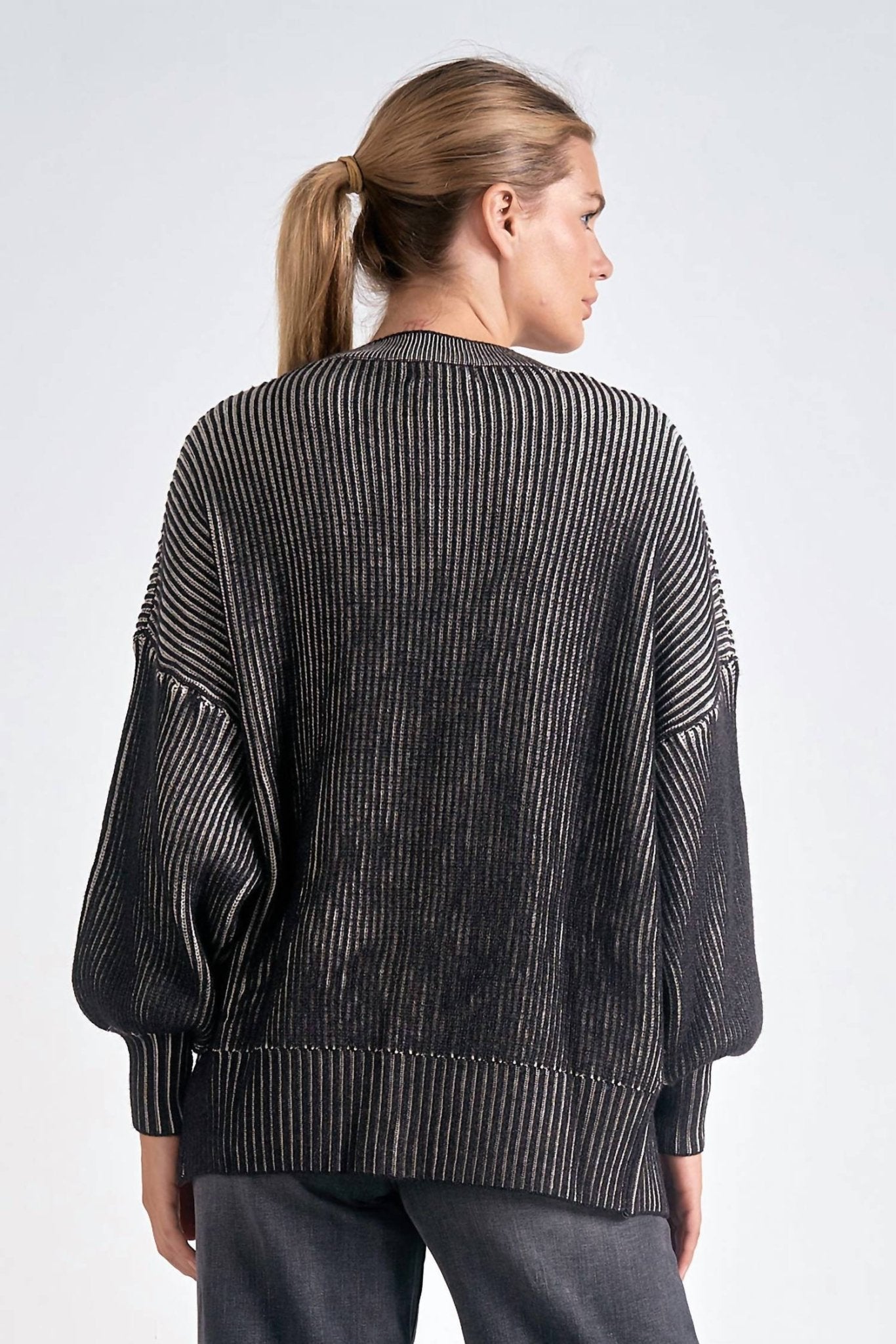 Elan - Ribbed Ombre Sweater Cardigan - black - cardigans - clothing