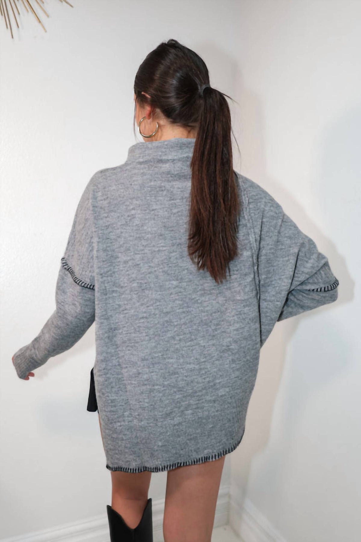 Elan - Stitch Sweater