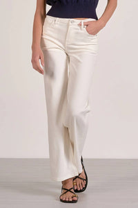 Elan - Straight Leg Denim Jeans