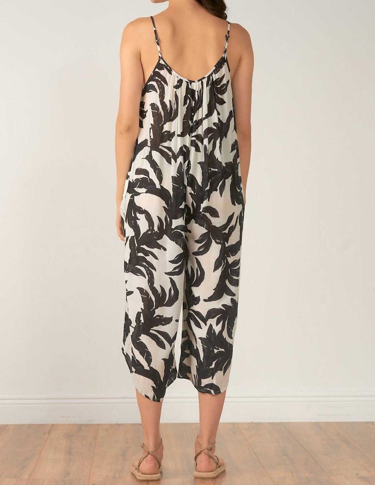 Elan - WOMEN'S WIDE LEG JUMPER