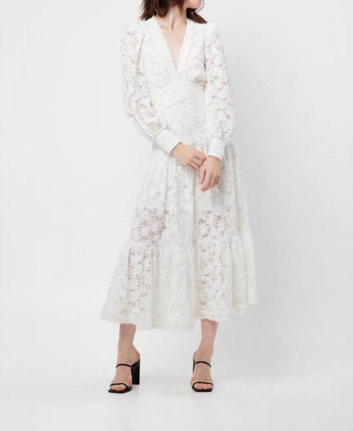 Elliatt - Richter Lace Midi Dress