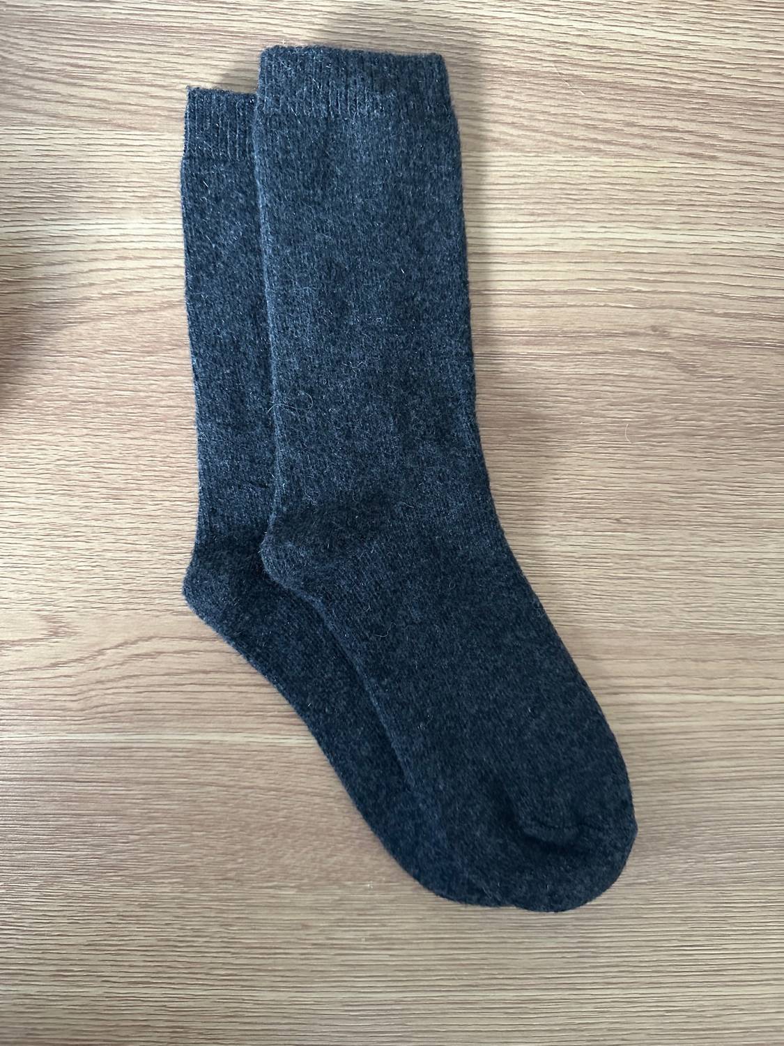 Elmntl - The Everyday Cashmere Socks