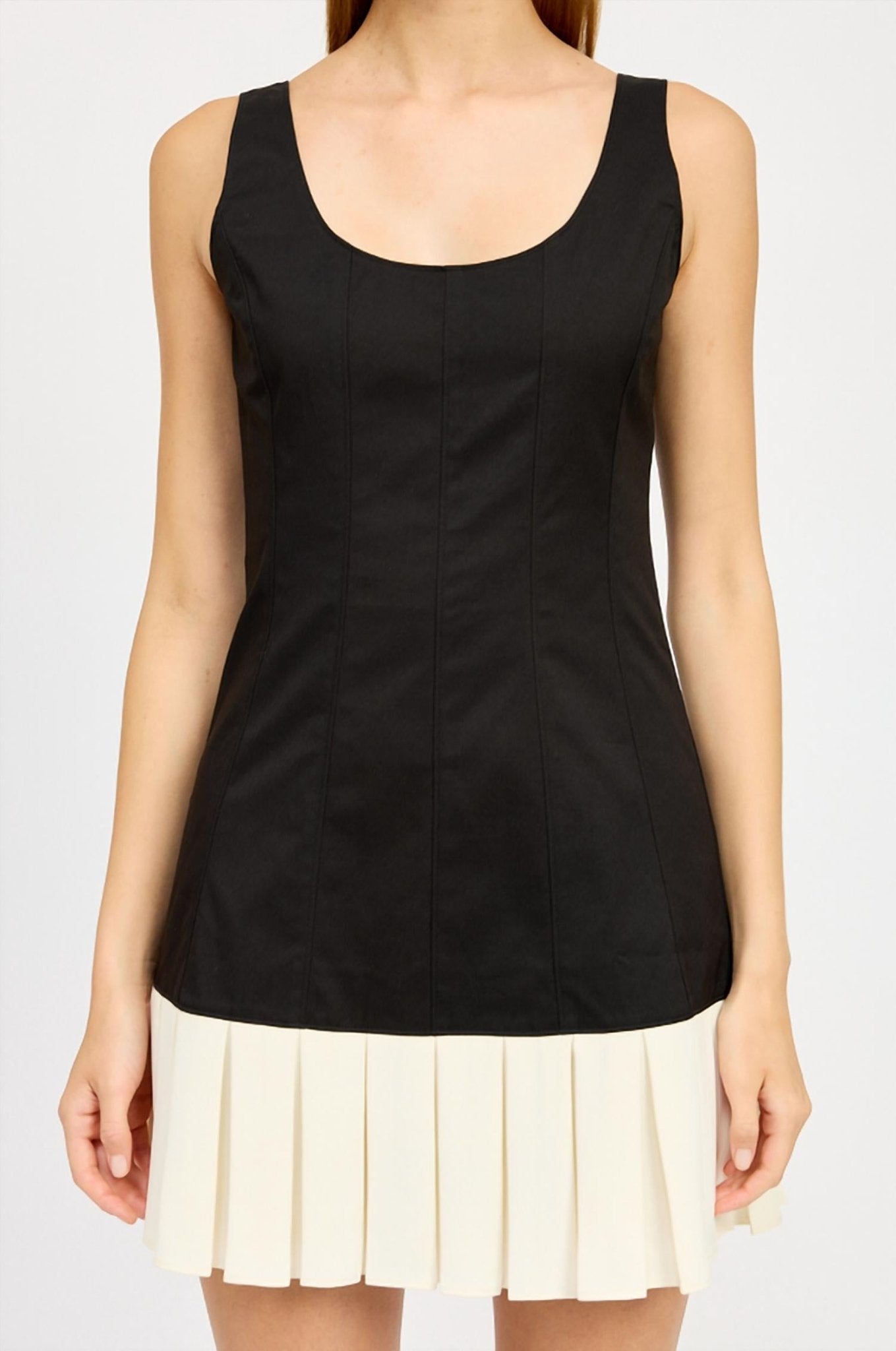 En Saison - Clarisse Fitted Mini Dress - black - clothing - dresses