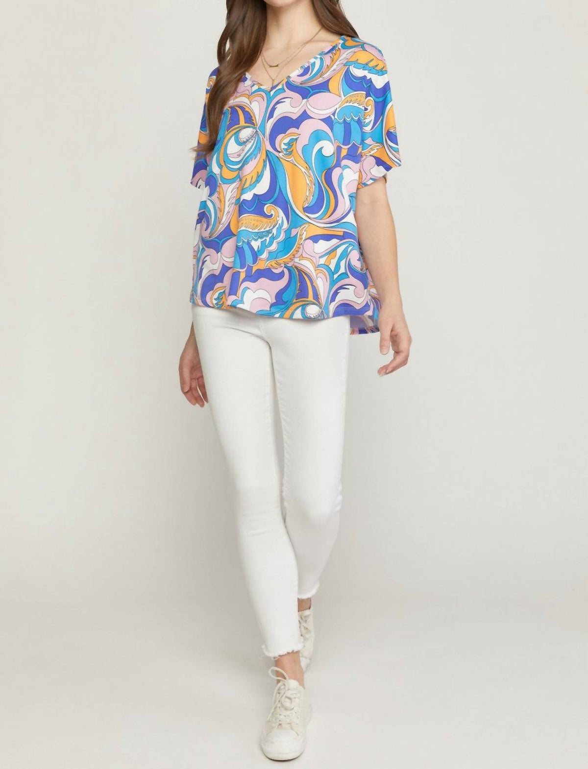 Entro - Abstract V-Neck Top