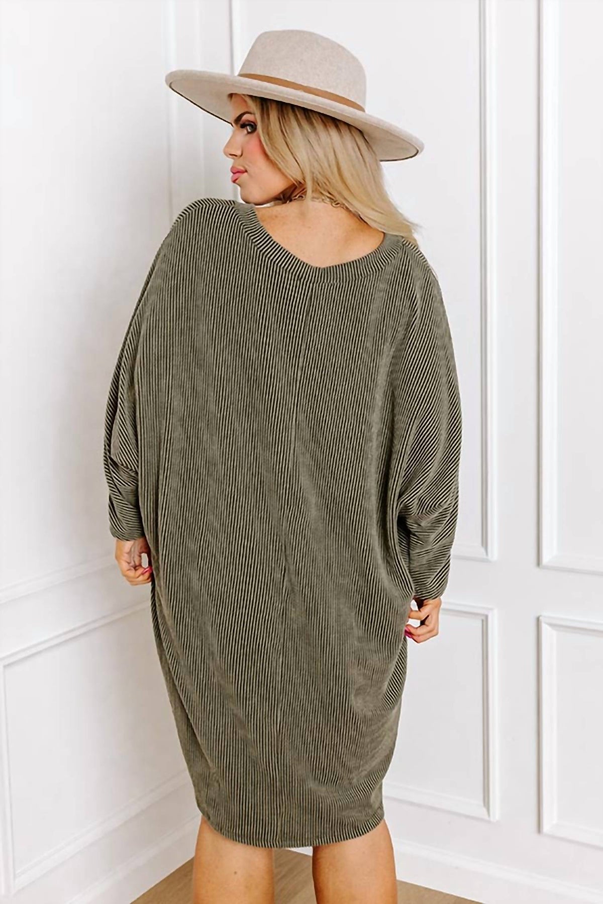 Entro - Casual Chats Shift Dress - Plus