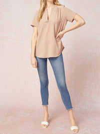 Entro - Classic Chic Top