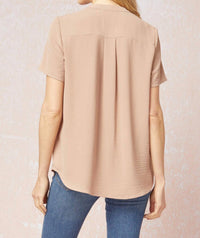 Entro - Classic Chic Top