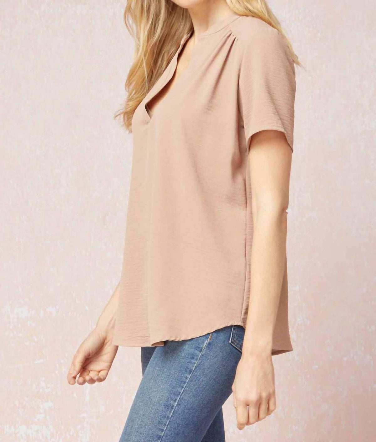 Entro - Classic Chic Top